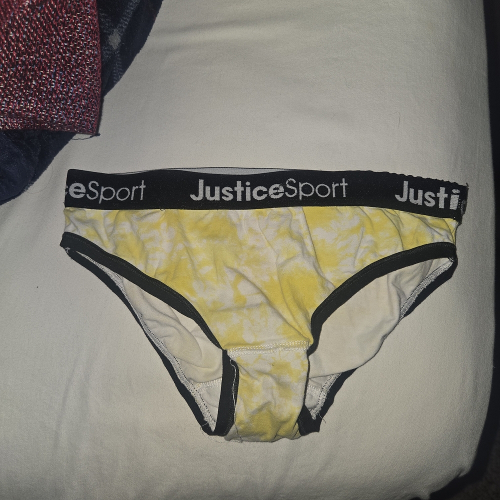 Justice Sport Yellow and Black Kids Bottoms 6 Pair Different Colors